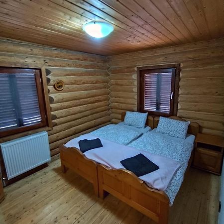 Veresko Villa Lacu Rosu Eksteriør billede